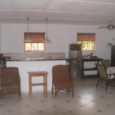 Blue Moon Beach Holiday Resort Inhambane Værelse billede