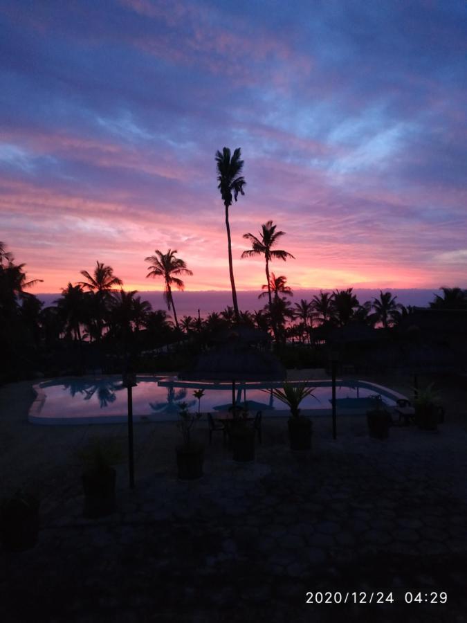 Blue Moon Beach Holiday Resort Inhambane Eksteriør billede
