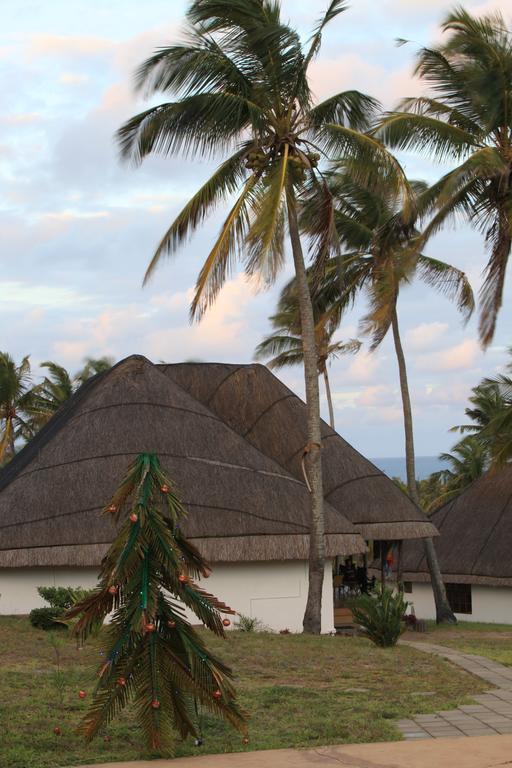 Blue Moon Beach Holiday Resort Inhambane Eksteriør billede